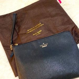 Kate Spade Just Charge It Clutch/Wristlet